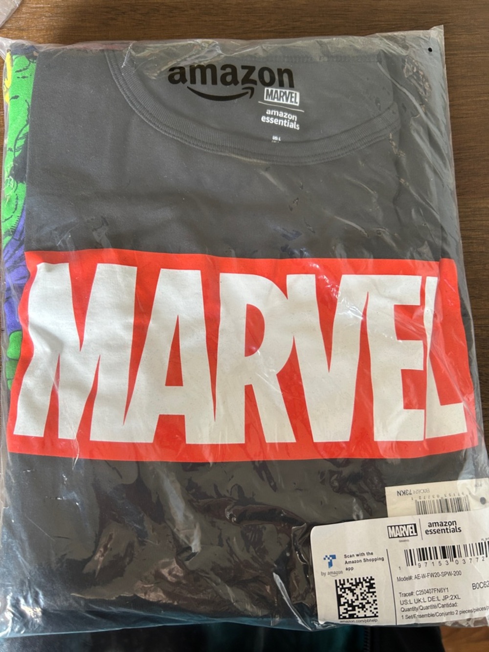 Amazon Essentials marvel pajamas with Red and White MARVEL Logo size adult large